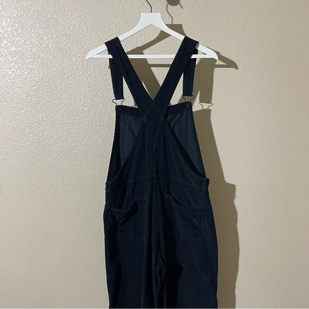 Sold - Picture 3 of 7